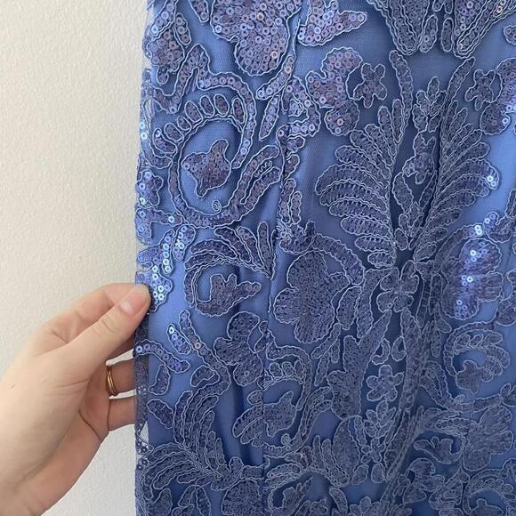 TADASHI SHOJI blue sequin beaded cap sleeve formal gown - Picture 5 of 7